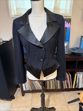 St. John evening piece size 10 EUC